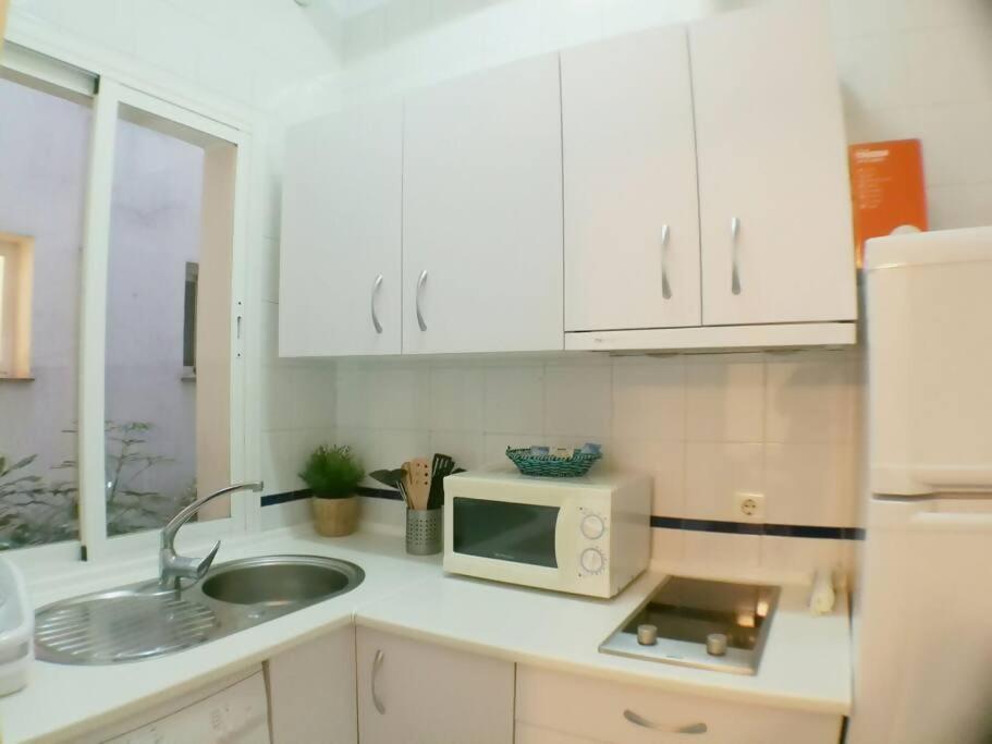 C Palacio Parking Segun Disponibilidad Севілья Екстер'єр фото